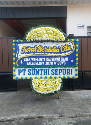 Papan Bunga Duka di Bendan Ngisor